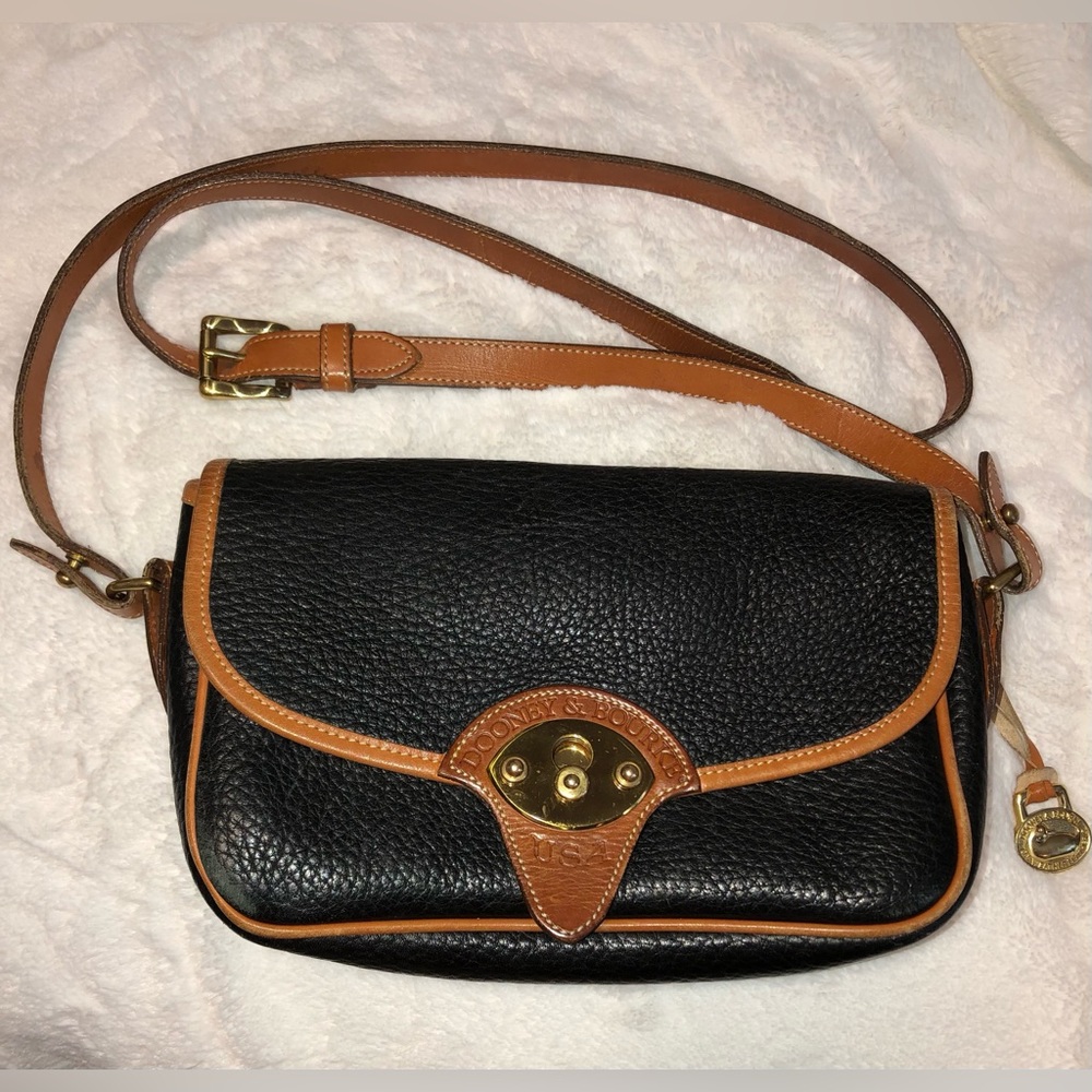 Vintage Dooney & Bourke Crossbody